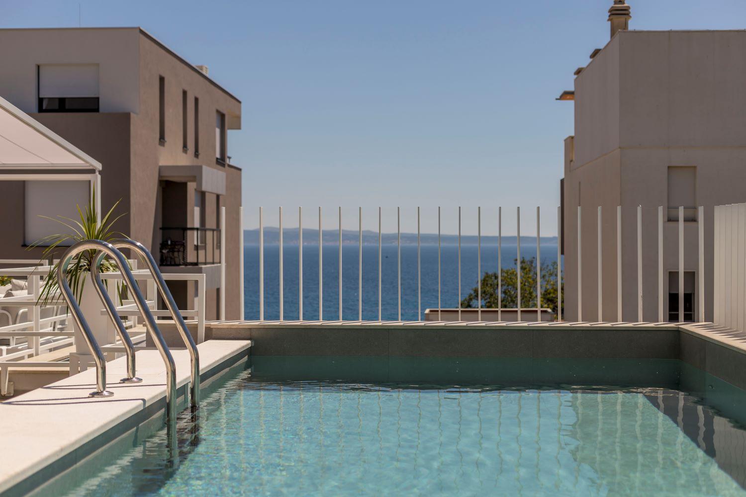 The Pleasurist - Apartment With Private Heated Pool And Terrace Сплит Екстериор снимка