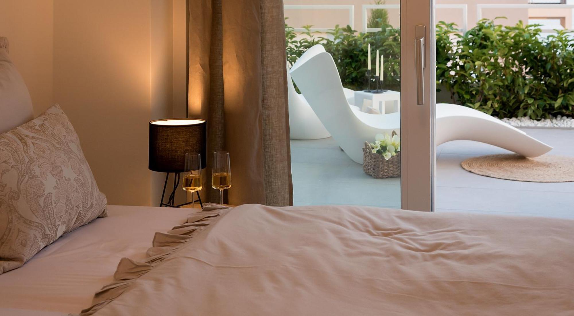 The Pleasurist - Apartment With Private Heated Pool And Terrace Сплит Екстериор снимка