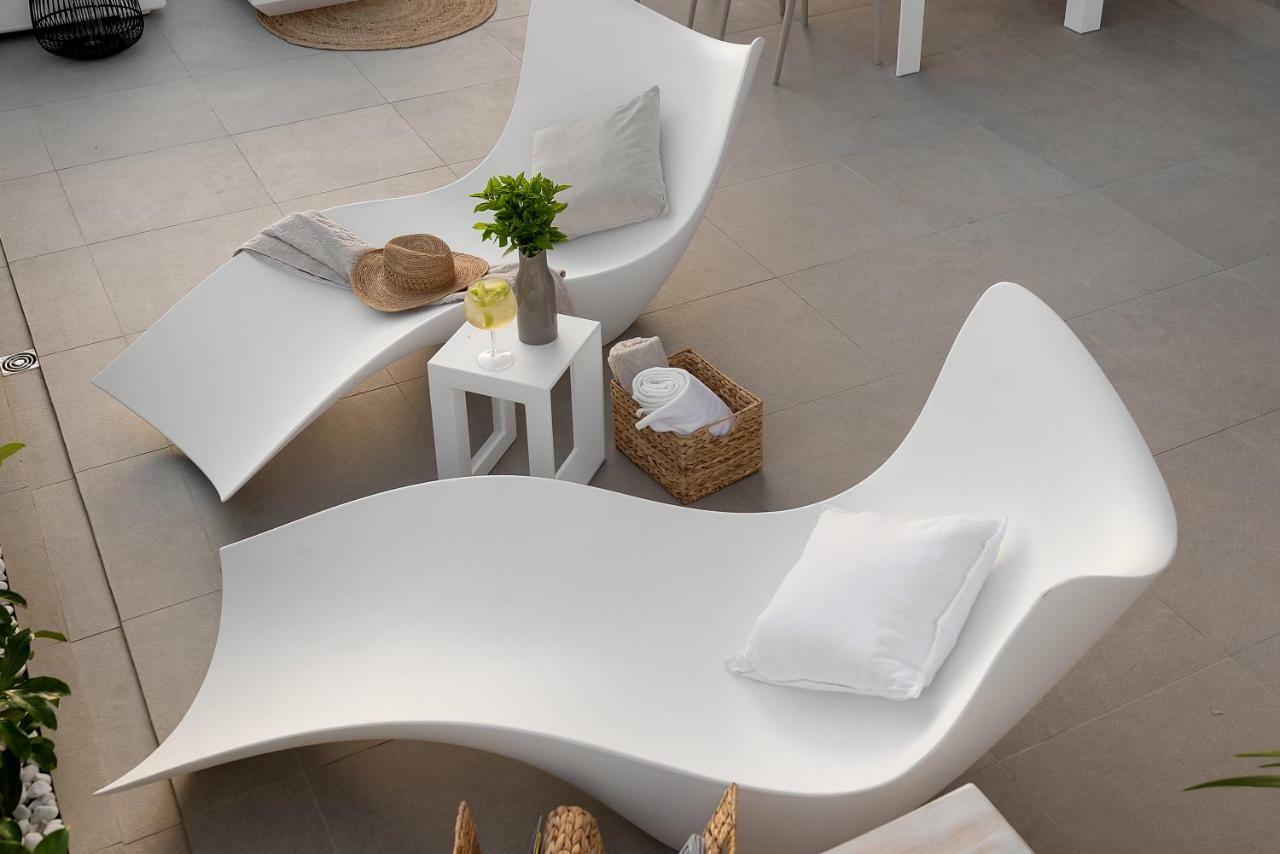 The Pleasurist - Apartment With Private Heated Pool And Terrace Сплит Екстериор снимка
